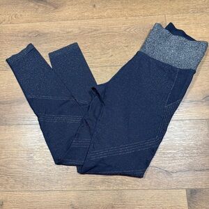 ATHELTA Twilight tight dark blue leggings sparkle